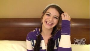 порно видео Amateur Teen with Big Tits Sucks and Fucks