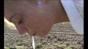 порно видео Blasstueck — Gnadenlos immer tief in die Kehle