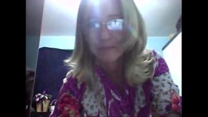 порно видео Casada exibicionista na webcam!
