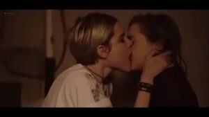 порно видео Lesbian fantasy compilation