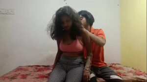 порно видео South indian college girl seducing by me with hidden camera