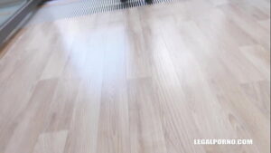 порно видео XXX Nikyta comes back to have more sex IV200